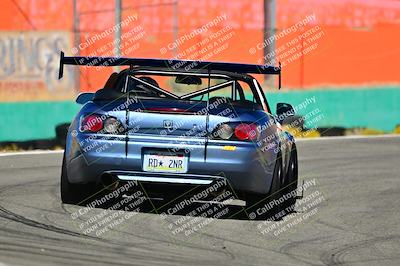 media/Oct-18-2025-Extreme Speed (Sat) [[d6d7e1fef1]]/Group 1 Red/Session 2 (Turn 3)/